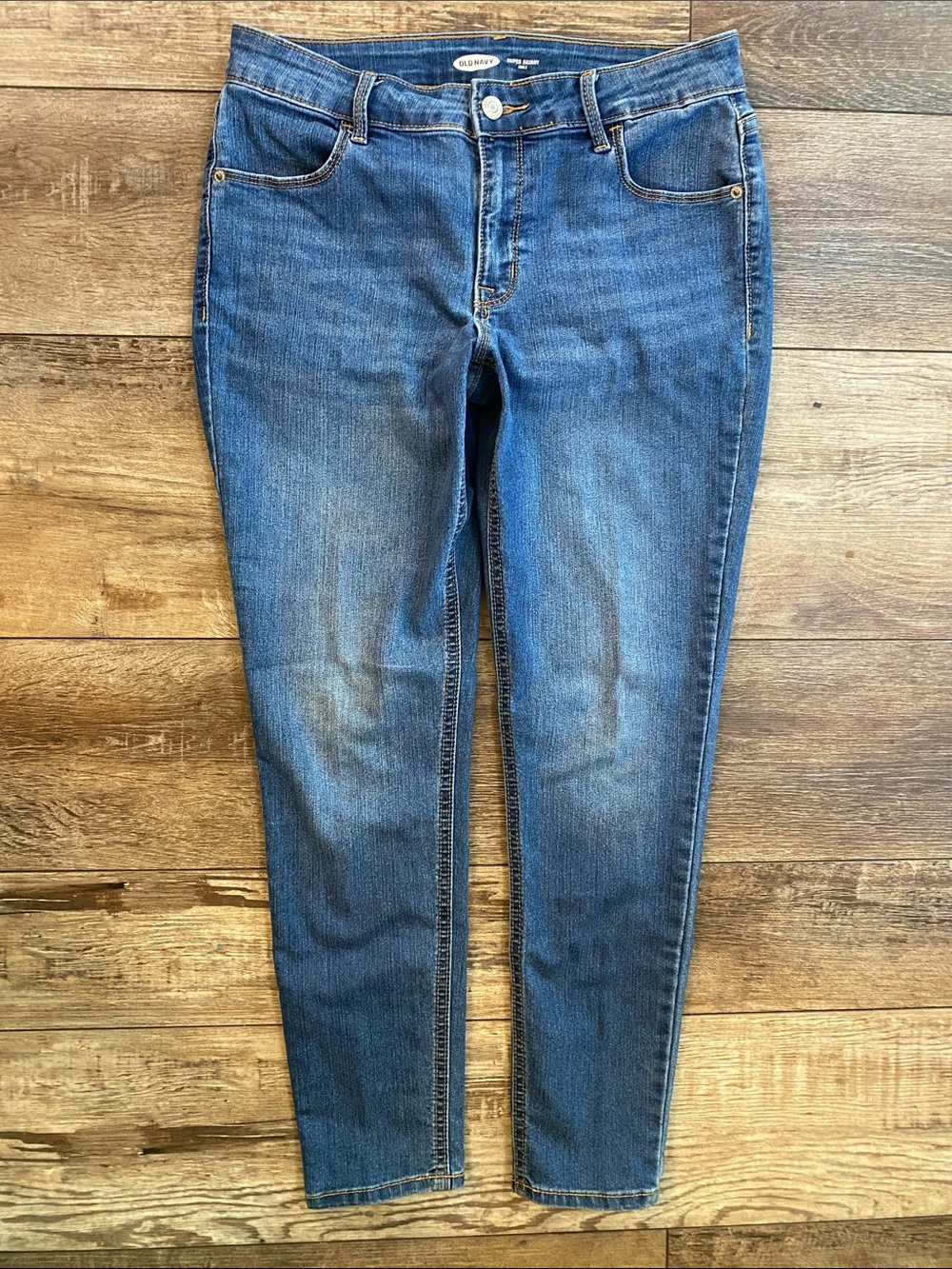 Old Navy Women’s Dark Blue Skinny Jeans